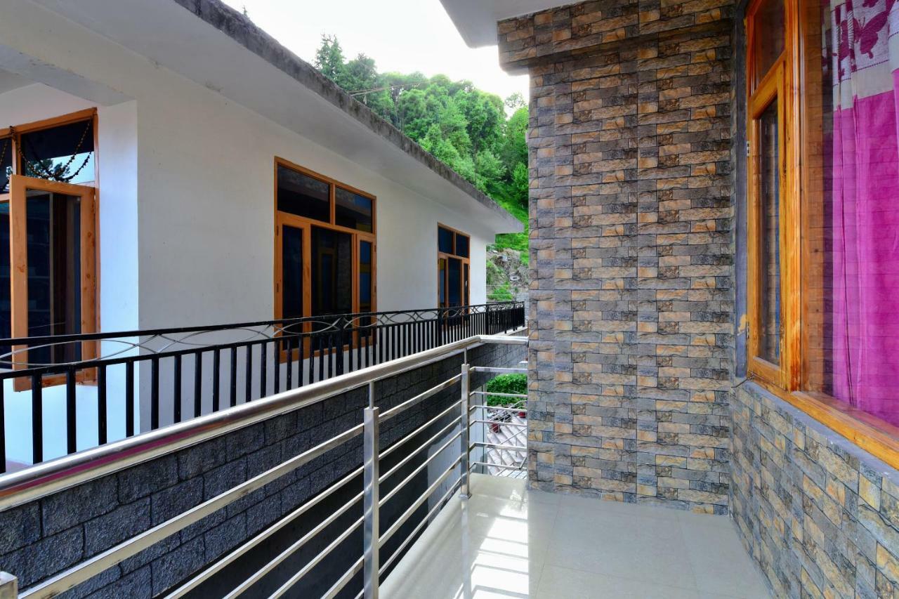 Oyo 38661 Hotel Apna Ghar Manali  Exterior photo